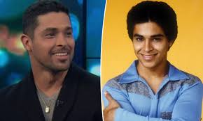 Wilmer valderrama and alessia cara speak onstage at the 18th annual latin grammy awards at mgm grand garden arena on november. That 70s Show S Wilmer Valderrama Jokes About His Youthful Looks Daily Mail Online