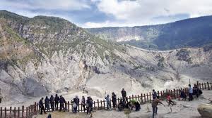 Maybe you would like to learn more about one of these? Cerita Rakyat Sangkuriang Dan Mitos Gunung Tangkuban Perahu
