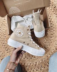 Pin By Kathy Martinez On Kicks In 2020 Sneakers Fashion Hype Shoes Converse Shoes
