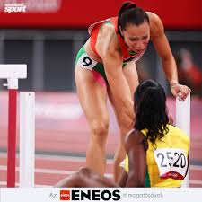 Luca kozák (born 1 june 1996) is a hungarian athlete specialising in the sprint hurdles.2 she represented her country at the 2016 world indoor. Yjuaj2pyxp1ekm