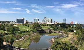 Little rock, arkansas's capital city, is situated on the south bank of the arkansas river near the geographic center of the state, making it a natural hub for commerce. Little Rock 2021 Best Of Little Rock Ar Tourism Tripadvisor