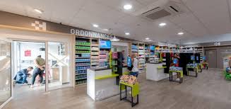 Grande Pharmacie De La Vallee A Salaise Sur Sanne Plus Grande Et Plus Confortable Boisson Partners En 2020 Pharmacie Boisson Vallee