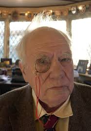 Patrick Moore, Astronomer and TV Host, Dies at 89