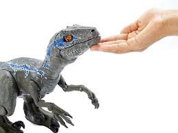 Mattel Announce Incredible Jurassic World Interactive And Trainable Velociraptor Blue Animatronic Toy J Jurassic World Velociraptor Jurassic World Dinosaurs
