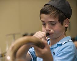 Israeli Independence Day festival held synagogue