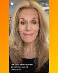 Christmas time is supposed to be filled with comfort and joy-filled  activities, but often, difficulties–and even tragedies–can rob you of the  joy of the season. Janet McHenry encourages you to recover the