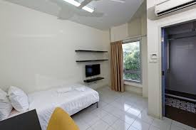 Sewa elf subang paling lengkap tersedia rental isuzu elf short long hiace medium 3/4 bus pariwisata keluaran terbaru 2019 2018 2017 harga sewa termurah. Malaysia Bilik Studio Apartmen Rumah Untuk Sewa