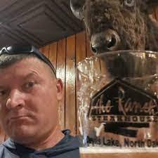 Travis Kaster's Instagram, Twitter & Facebook