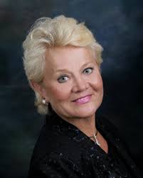 Firecracker of a woman' to be honored with East Grand Rapids fireworks