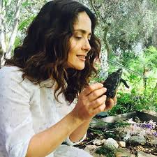 Actress salma hayek is celebrating an instagram milestone in a rather unique way. 7 Reasons To Love Salma Hayek On Social Media Mom Com