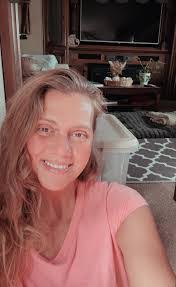 Shannon Beggs's Instagram, Twitter & Facebook