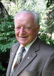 Edward Breslin's Instagram, Twitter & Facebook