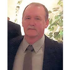 Sandra Bryden's Instagram, Twitter & Facebook