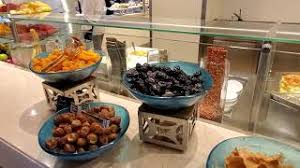 الدخول إلى مطعم أرابيسك داخل فندق شذا المدينة في المنطقة المركزية شمال المسجد النبوي Youtube