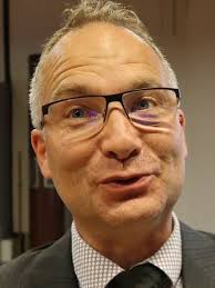 Questions à. Pour lutter contre la concurrence féroce, le label Gîte de  France mise notamment sur des hébergements de vacances thématisés