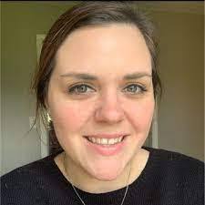 Joni Chambers's Instagram, Twitter & Facebook