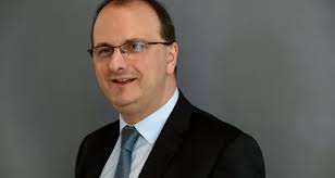 Emmanuel Macron propose Philippe Pascal pour prendre la tête d'ADP