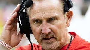 Seaman's Kobuszewski commits to Washburn after atypical recruitment