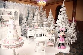 The winter wonderland party theme is all about making your guests feel like they are outside in the winter (without the cold of course). Minnie Mouse Winter Wonderland Party Decorations Novocom Top