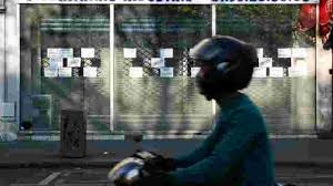 En janvier 2013, une de ses filiales de distribution de carburants, proseca, revend 55 % de ses stations total françaises qui étaient principalement installées en ville. Les Oublies De Pole Emploi Alternatives Economiques