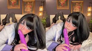 HINATA SPITS OR SWALLOWS?? ( NARUTO COSPLAY )