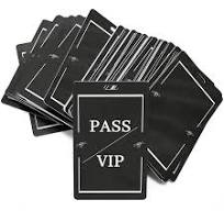 Customized Logo Punch Hole PVC Plastic Event Badges VIP Pass ID Card with  Lanyard Exhibition Event Passes Entry Card