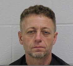 Barry Crenshaw's Instagram, Twitter & Facebook