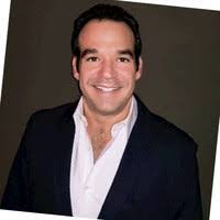 Roberto Fabrega's Instagram, Twitter & Facebook