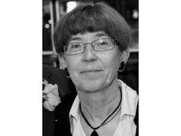 Linda Gottschall's Instagram, Twitter & Facebook