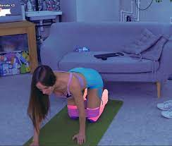 Gavrilka - Nice downblouse NN - Twitch!!