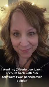 Laurie Rue's Instagram, Twitter & Facebook