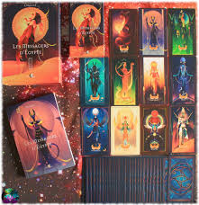 Coffret Oracle Les Messagers D Egypte Egypte Pantheon Egyptien Tarot