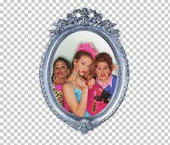 A funny and clever reshaping of emma, clueless offers a soft satire that pokes as much fun at teen films as it does at the beverly hills glitterati. Alicia Silverstone Amy Heckerling Clueless Cher Horowitz Film Png Clipart 1995 Alicia Silverstone Amy Heckerling Cher
