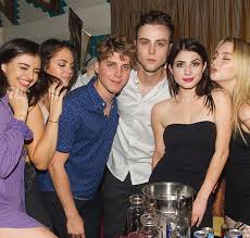 Sterling martin beaumon (born june 2, 1995) is an american actor. Sterling Beaumon Sterbeau Twitter