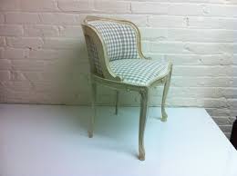 The french are all about contrast when it comes to their decorating style. Beautiful French Bedroom Chair