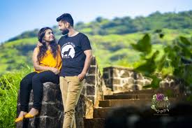 Best Pre Wedding Photographer In Pune Mumbai India In 2020 Wedding Shoot Pre Wedding Wedding