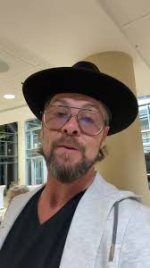 What is MATS!!! Justin listen to this!!(God can use a broken man)