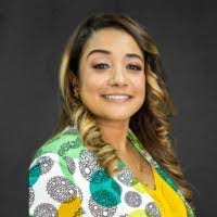 Keri Bailey's Instagram, Twitter & Facebook