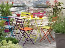 Deco Table Terrasse Plantes Couleurs Chaises Mobilier Jardin Deco Terrasse Pieces A Vivre Dans Le Jardin
