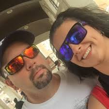 Rachael Barton (@motomom521)