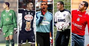 O goleiro daniel espalmou a bola, mas fez a defesa em dois tempos. As Camisas De Fabio Costa O Curioso Do Futebol