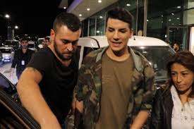 Beyaz tv'de yayınlanan derin futbol programında kerimcan durmaz sürprizi herkesi şoke etti. Kerimcan Durmaz Konseri Karisti Yenibirlik Gazetesi