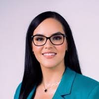 Vanessa Maloney's Instagram, Twitter & Facebook