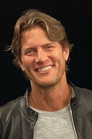 Ryan McPartlin Wiki, Biography, Age, Gallery, Spouse and more