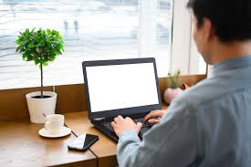 Untuk lebih jelasnya, anda bisa melihat contoh surat balasan kerja di bawah ini. 6 Cara Profesional Membalas Email Panggilan Interview Glints Blog