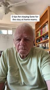 5 tips for staying sane for the stay st home moms. Number #4 is a great  one. #stayAthomemoms #stayathomemom #personalgrowth #inspiration  #makingmkneyfromjhome #stayathomemomstruggle #makingmoneyonline