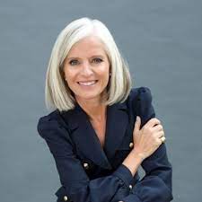 Since september 2017, she has served as canadian ambassador to france. Isabelle Hudon On Twitter As The World S 2nd Largest Country Has A Rich Diversity Of Ecosystems Climates And Topographies Today At The Oneplanetsummit We Reaffirm Our Commitment To Work