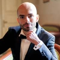 900+ "Magaš" profiles