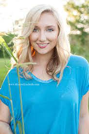 Lauren Ertl's Instagram, Twitter & Facebook