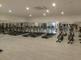 Laguna niguel (7 miles) aliso viejo (8 miles) laguna hills (10 miles) corona del mar (10 miles) dana point (11 miles) san juan capistrano (12 miles) mission viejo (12 miles) ladera ranch (14 miles) lake forest (15 miles) irvine (15 miles) Gym Bild Von Laguna Beach Alya Resort And Spa Okurcalar Tripadvisor